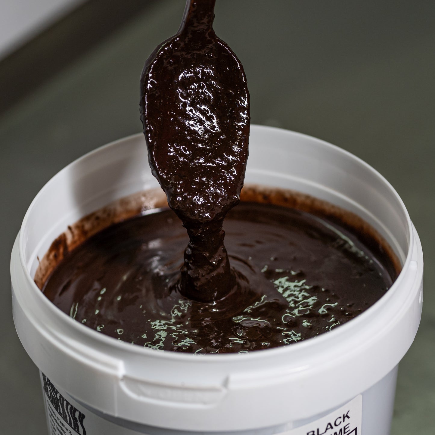 Black Cookie Creme (Oreo) Sauce 1Kg